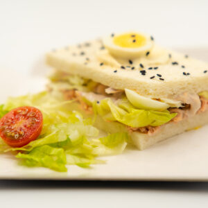 Sandwich vegetal de atún